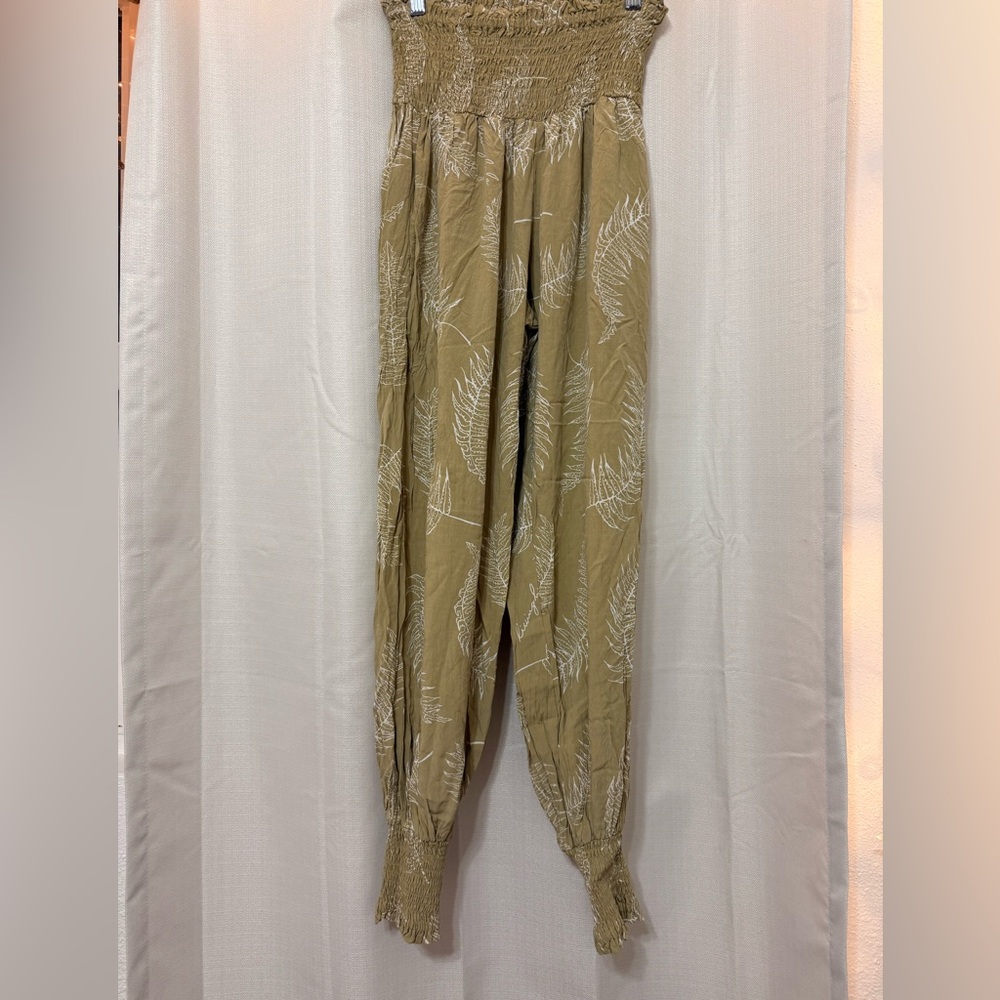 LIVING HULA women’s pants